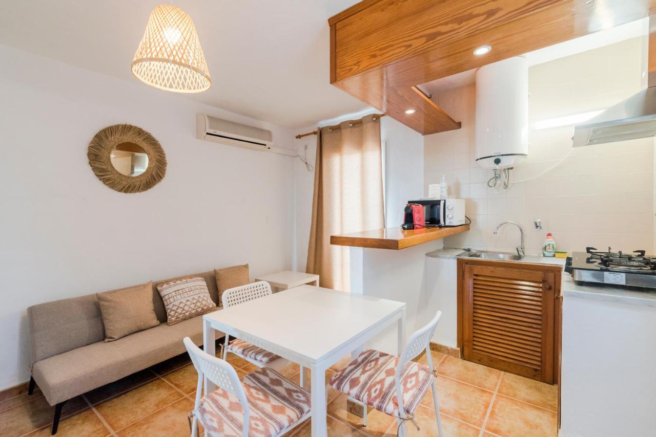 Apartamentos Mayans 산 페란 데 세스 로케스 외부 사진